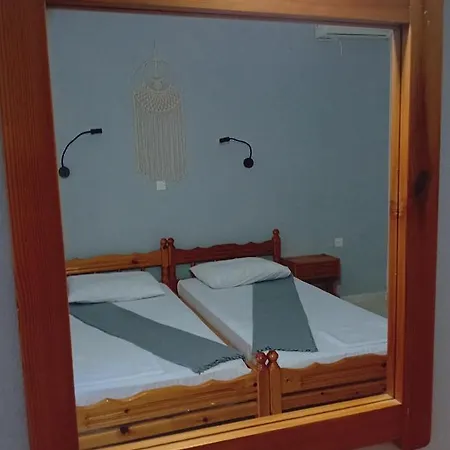 Nikolas Apartment
